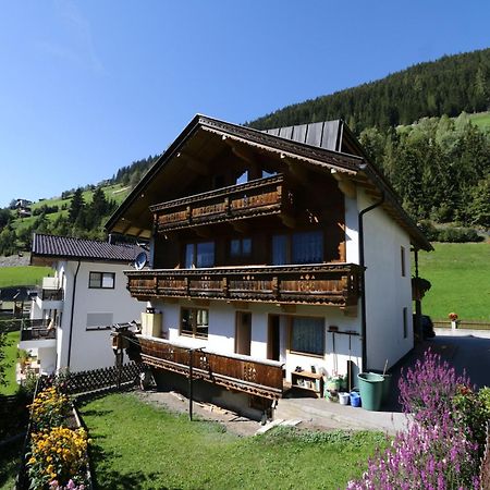 Apartment In Mayrhofen With A Balcony Εξωτερικό φωτογραφία