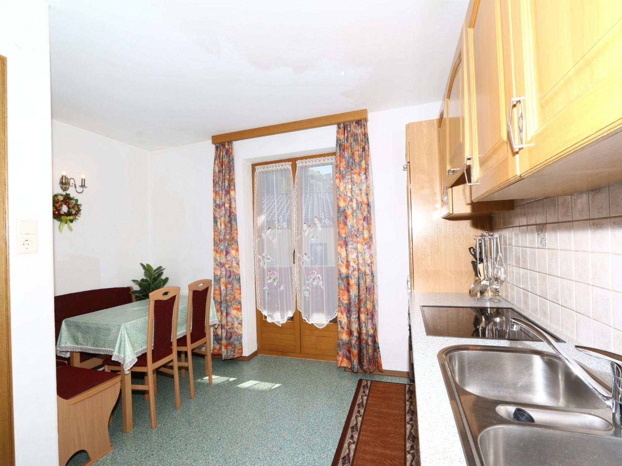Apartment In Mayrhofen With A Balcony Εξωτερικό φωτογραφία