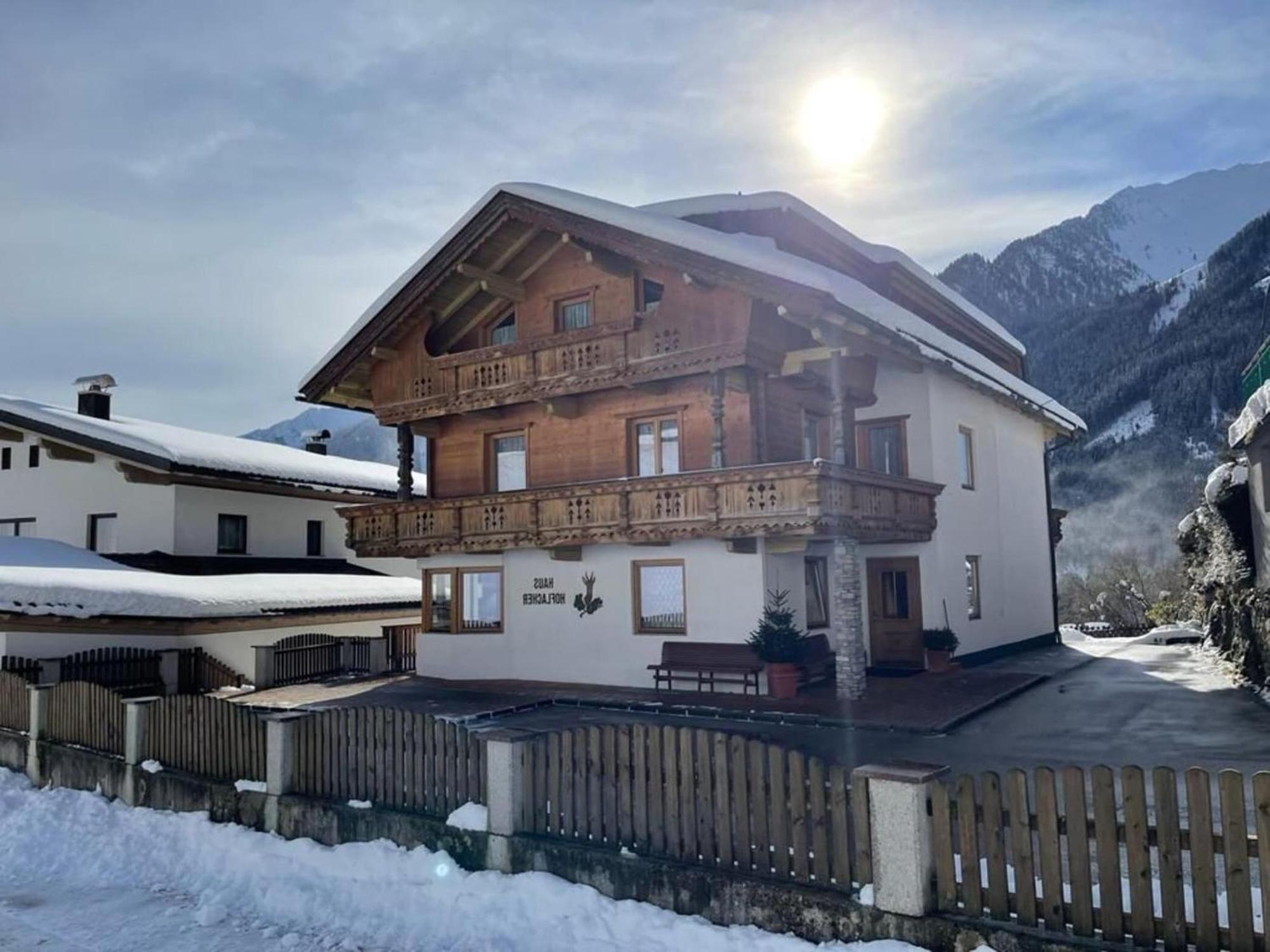 Apartment In Mayrhofen With A Balcony Εξωτερικό φωτογραφία